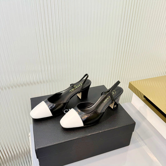 CC 26 Slingback High Heel 6.5cm White Black Lambskin 714022