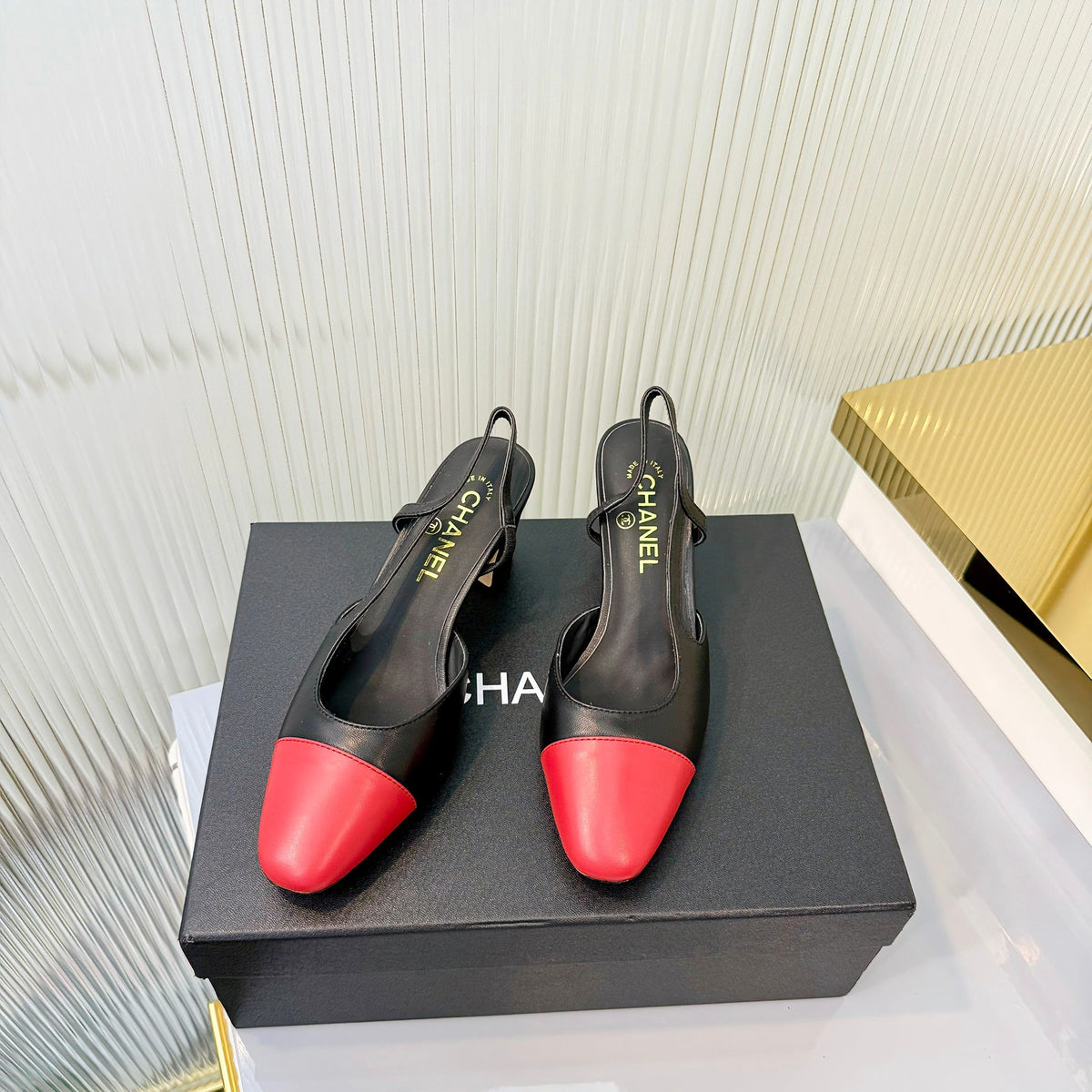 CC 26 Slingback High Heel 6.5cm Red Black Lambskin 714024