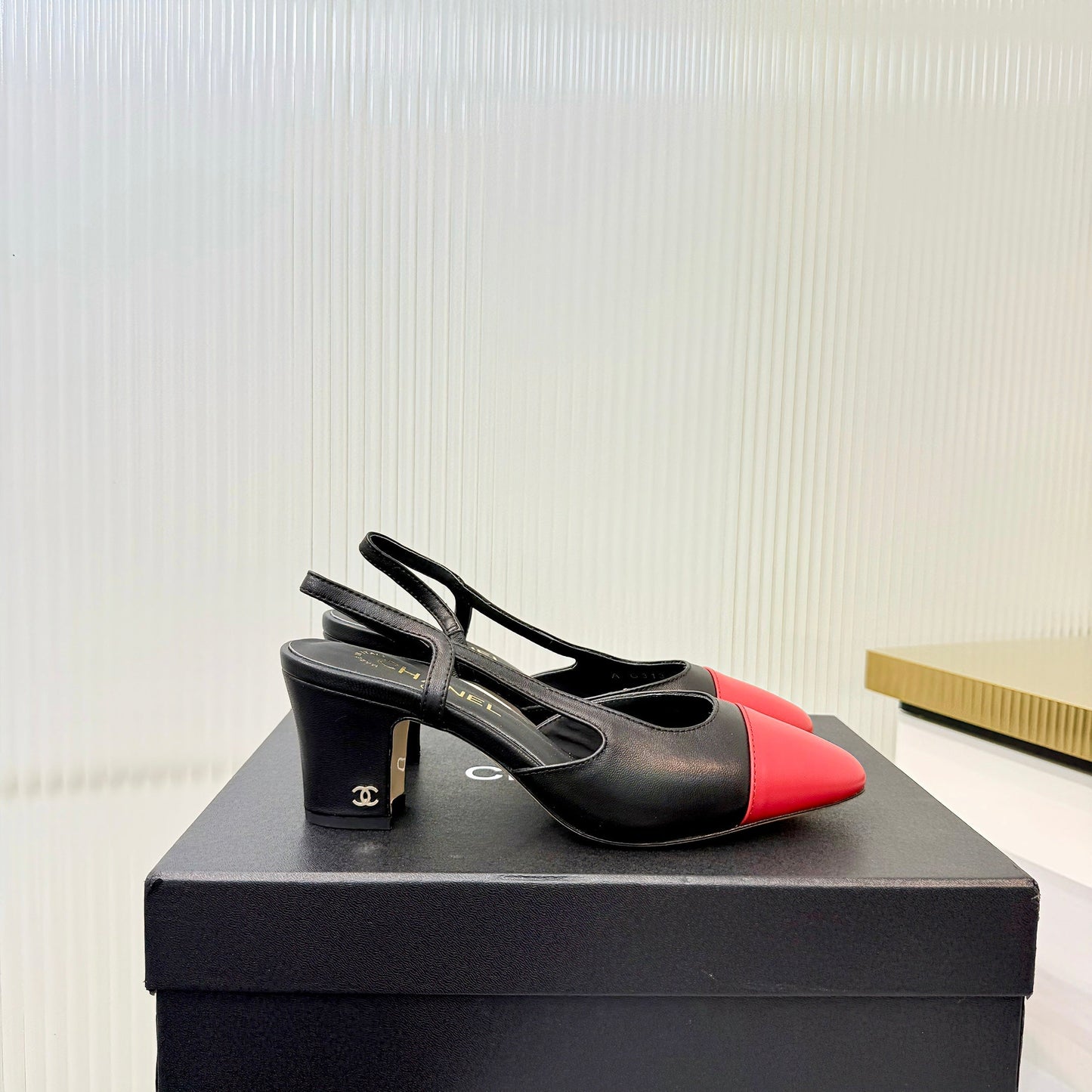 CC 26 Slingback High Heel 6.5cm Red Black Lambskin 714024