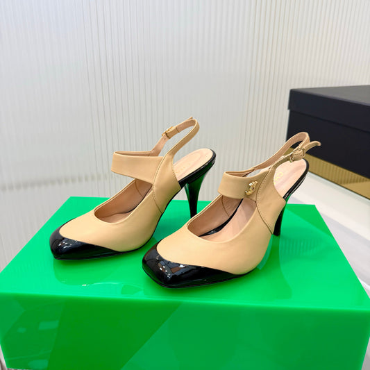 CC 26s Slingback 8.5cm Black Beige Lambskin Patent Leather 924364