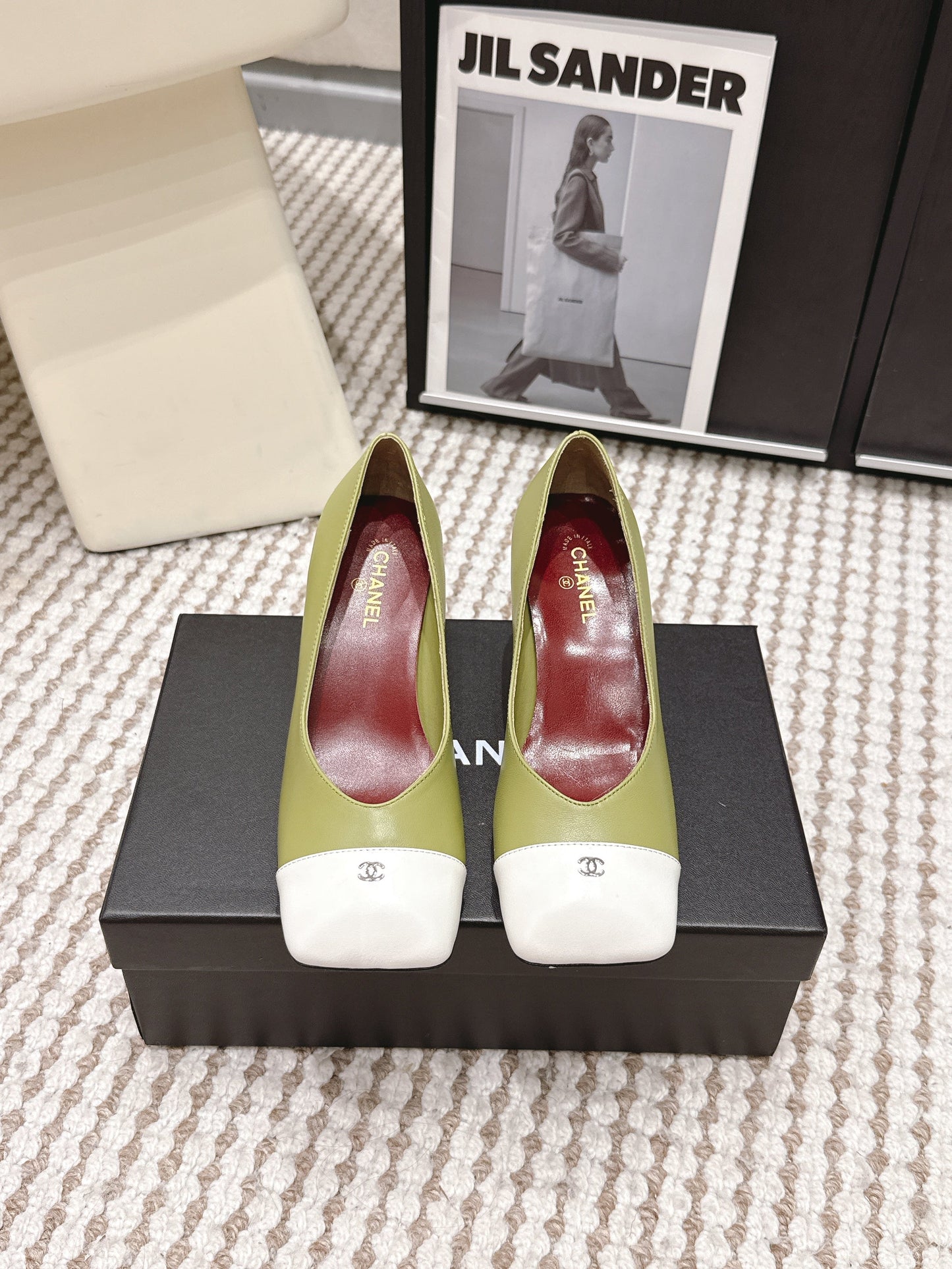 CC 2026 Pump 6cm Green White Lambskin 721421