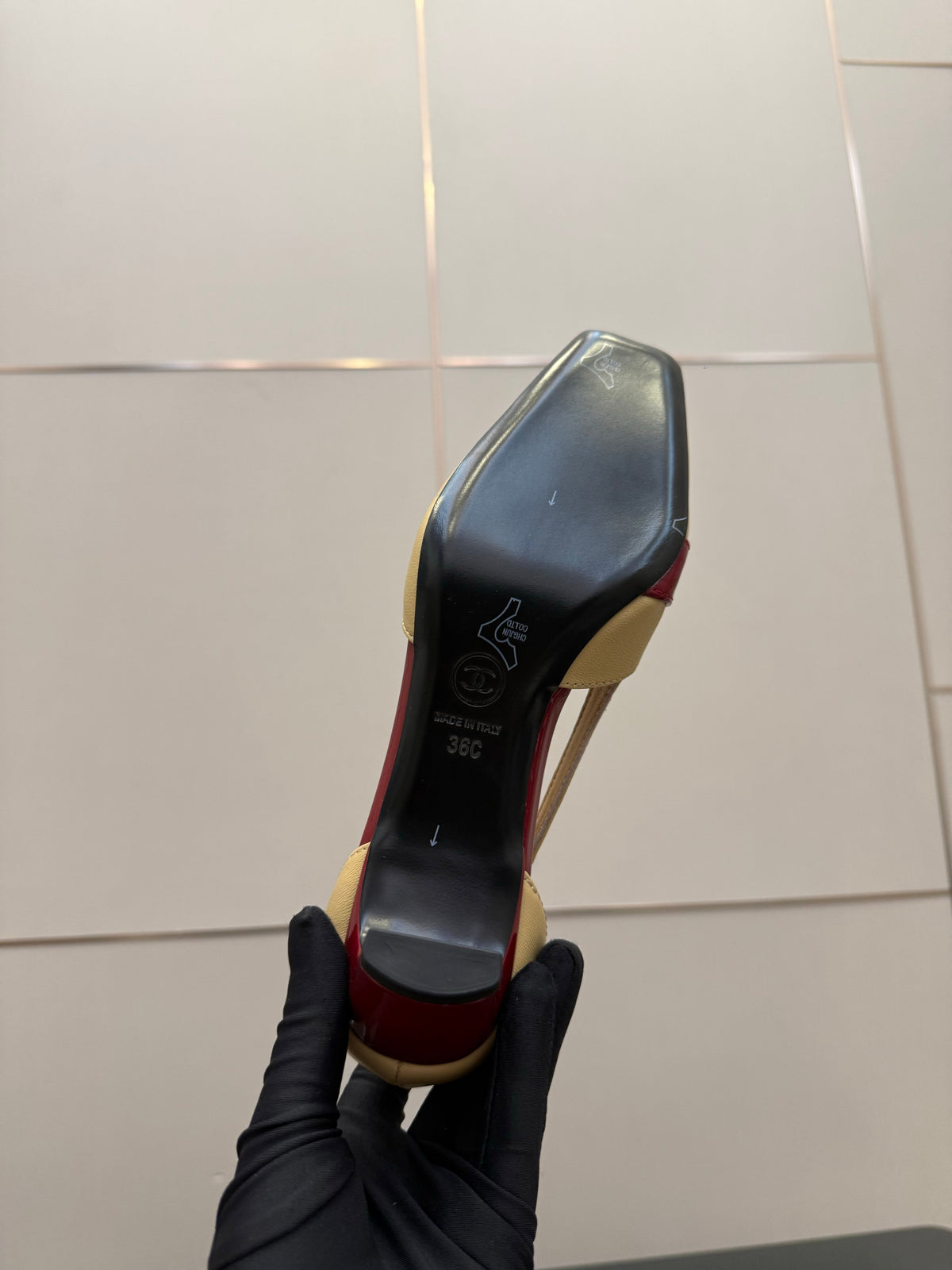 CC 26P Slingback 5cm Beige Red Lambskin Patent Leather 791604