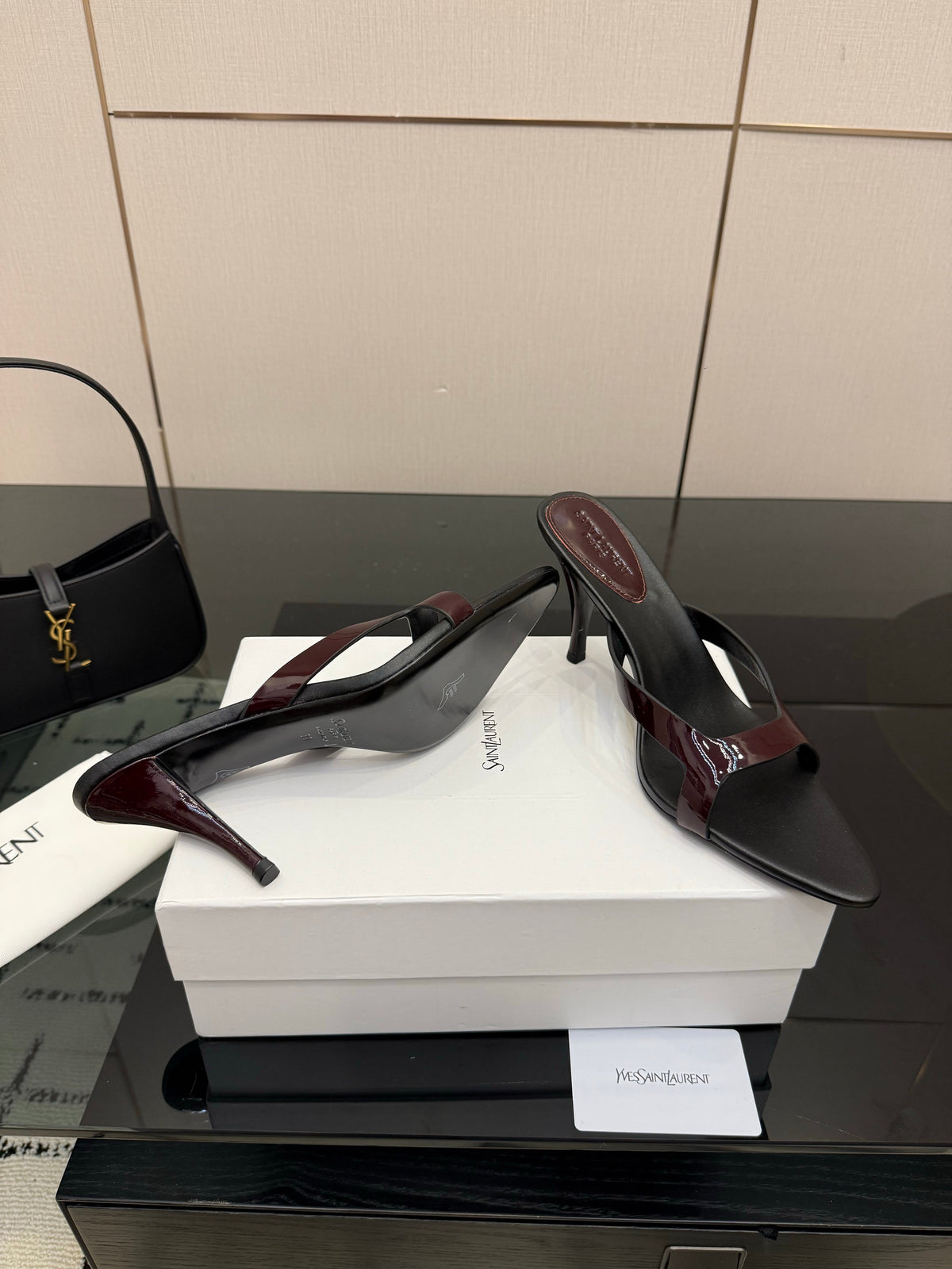 YSL Sandal 9cm Black Burgundy Cowhide 828246