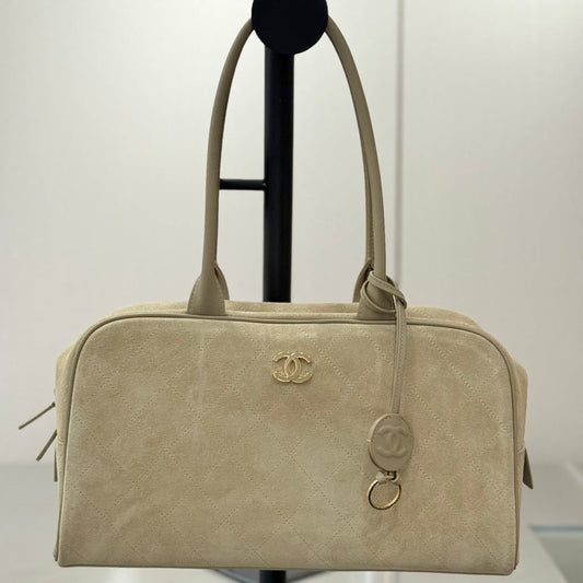 CC Maxi Bowling Bag 35.5cm Light Beige Suede