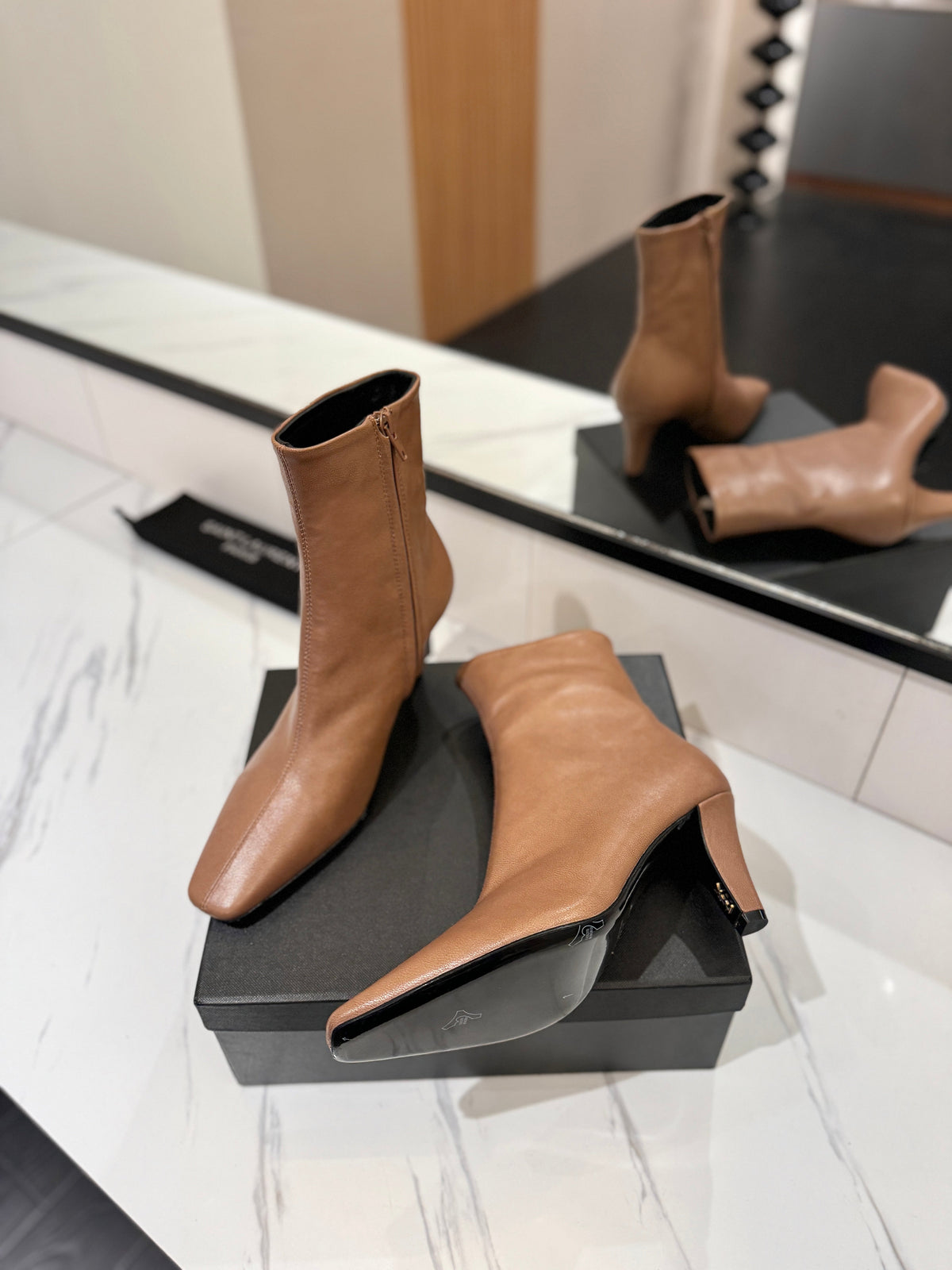 YSL 25 High-heeled Boot Light Brown Cowhide 520774