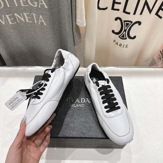 Prada 25s Sneakers white sheepskin 535497