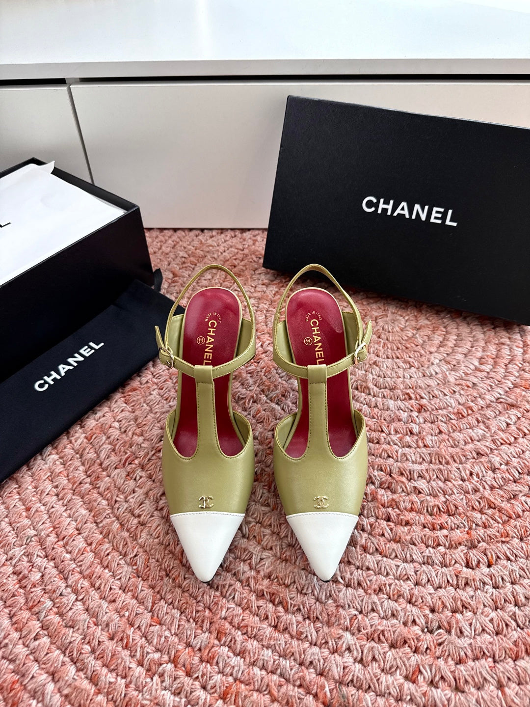 CC 26s T-Strap Slingback Pumps White Olive Leather 933223