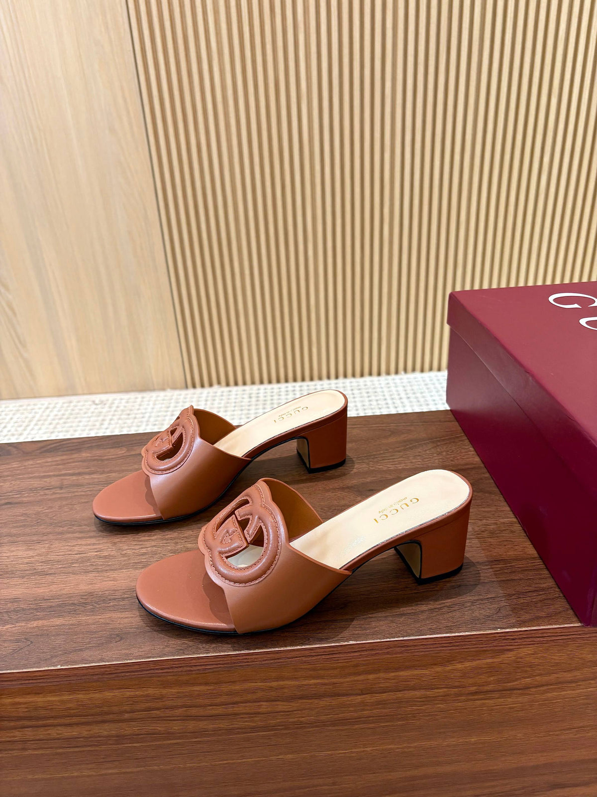 GG Interlocking G Cutout Sandals 5.5cm Brown Sheepskin 646498