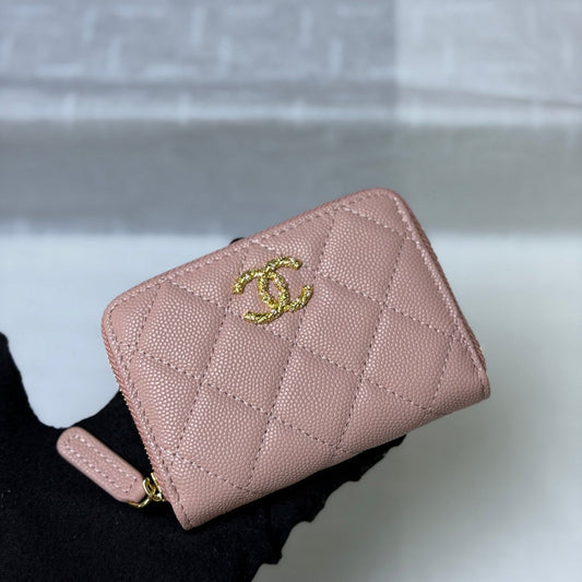 CC 26P Zipper Card Holder Light Pink Quited Caviar Leather