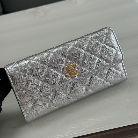CC 26P Long Flip Wallet Sliver Quited Caviar Leather