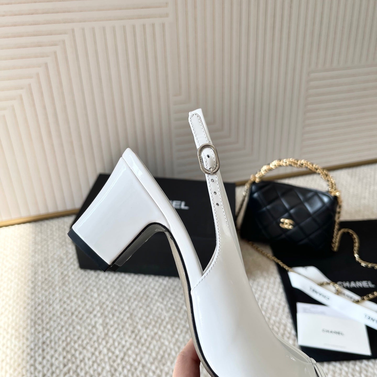 CC 26s Pointed-Toe Slingback White Patent Leather 787139