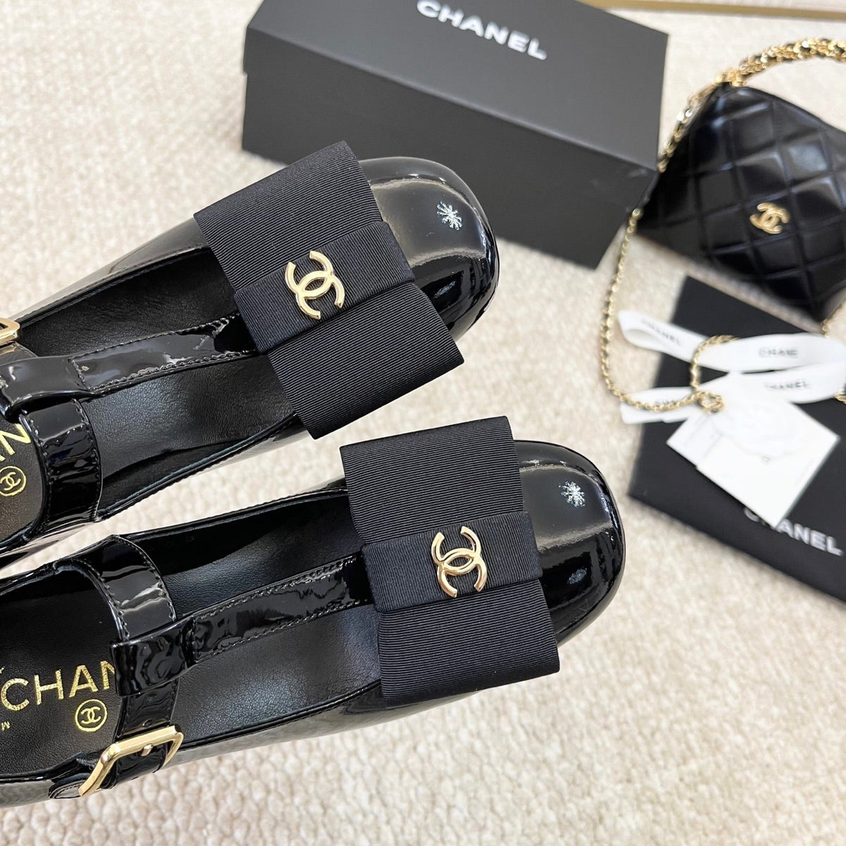 CC 26s Bow Mary Jane Chunky Heel 6cm Black Glossy Leather 787146