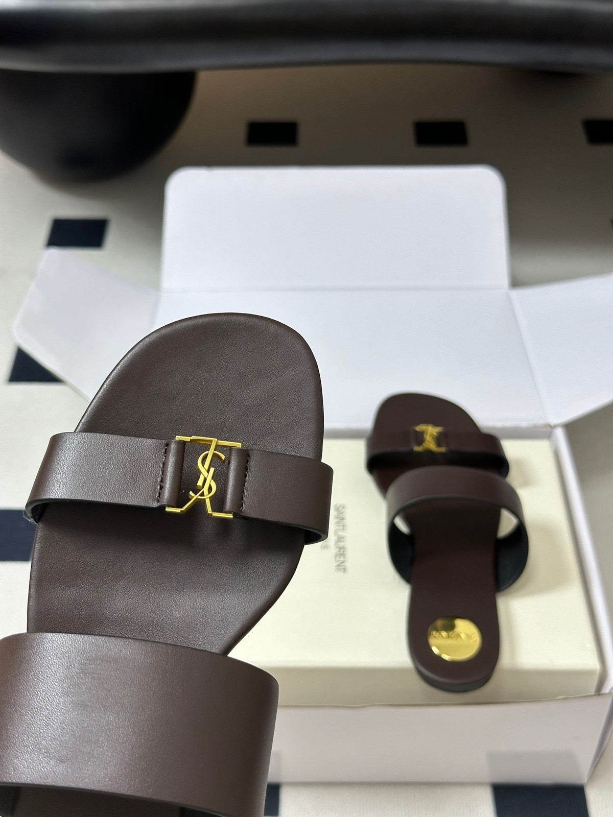YSL Babylone Slides Brown Smooth Leather 787572