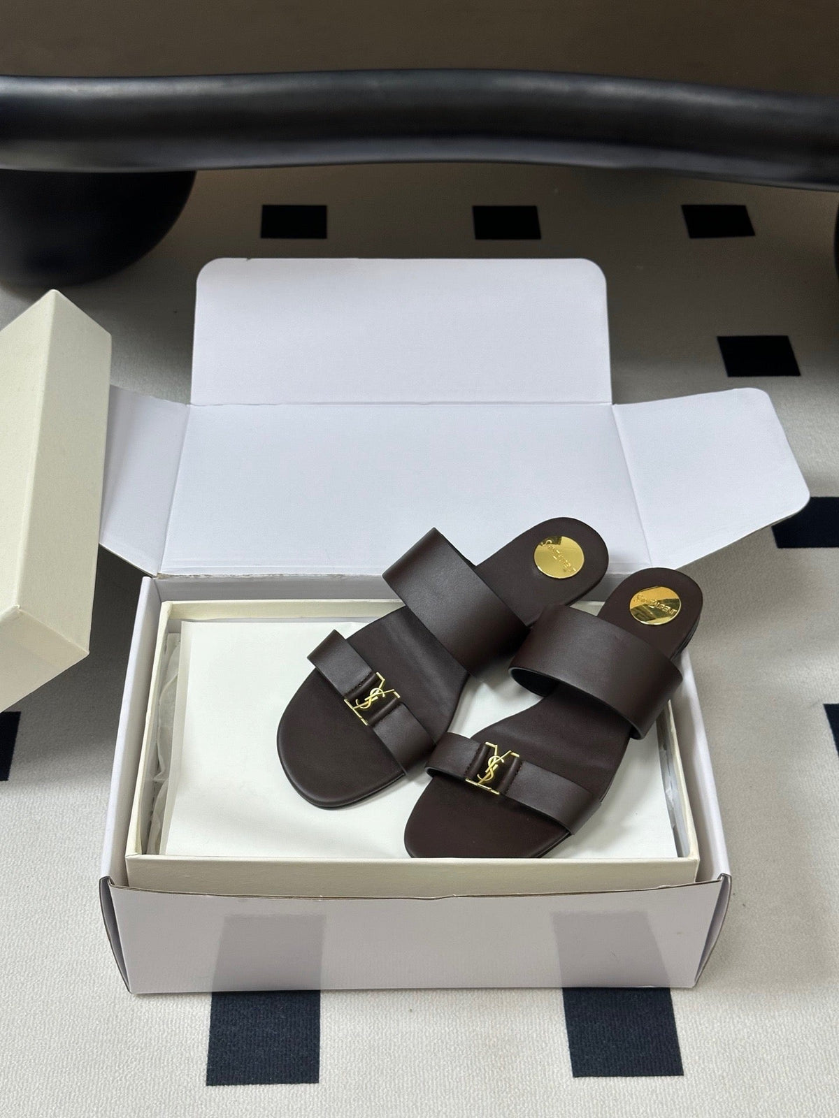YSL Babylone Slides Brown Smooth Leather 787572