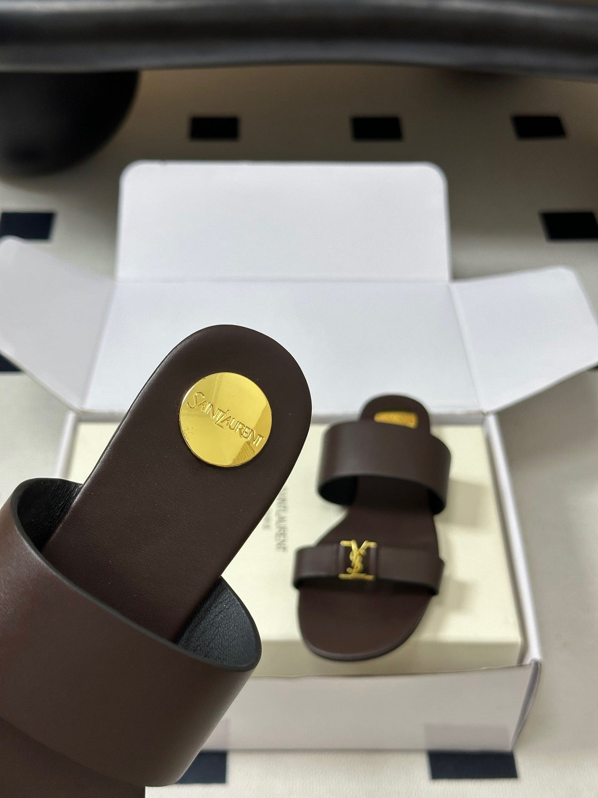 YSL Babylone Slides Brown Smooth Leather 787572