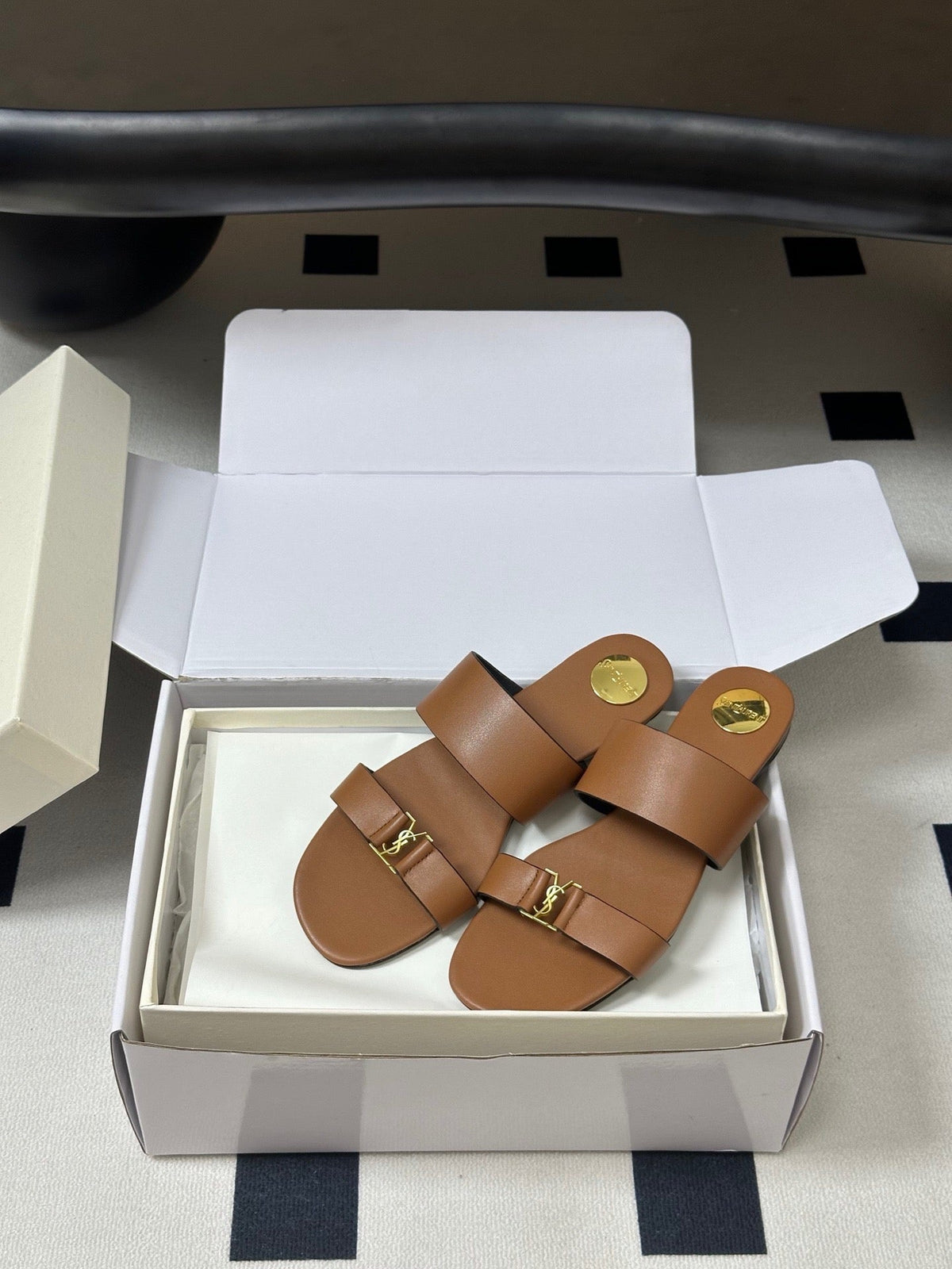 YSL Babylone Slides Tan Smooth Leather 787574
