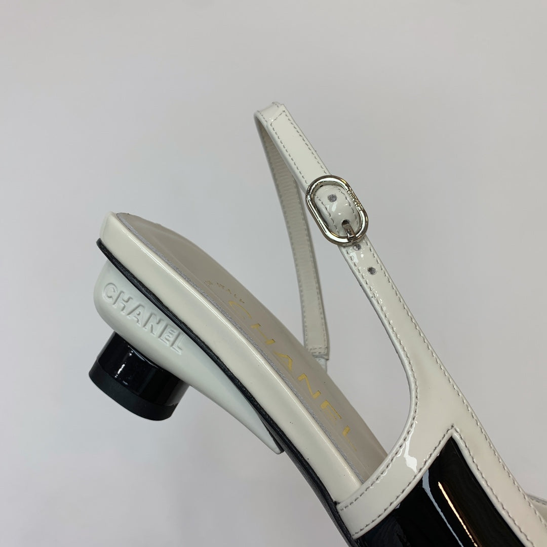 CC 26s Slingback 3.5cm White Black Patent Calfskin 792593