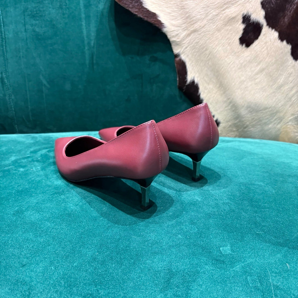 GG Pointed-Toe Slingback Burgundy Leather 741258
