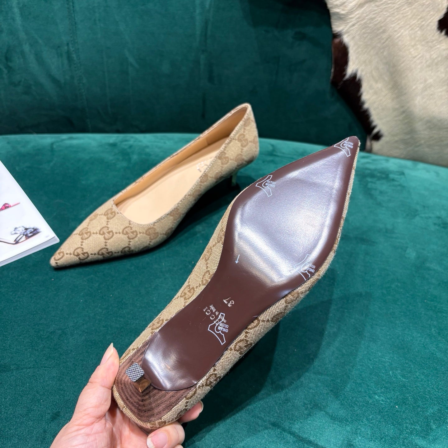 GG Pointed-Toe Slingback  Light Beige Canvas 741264