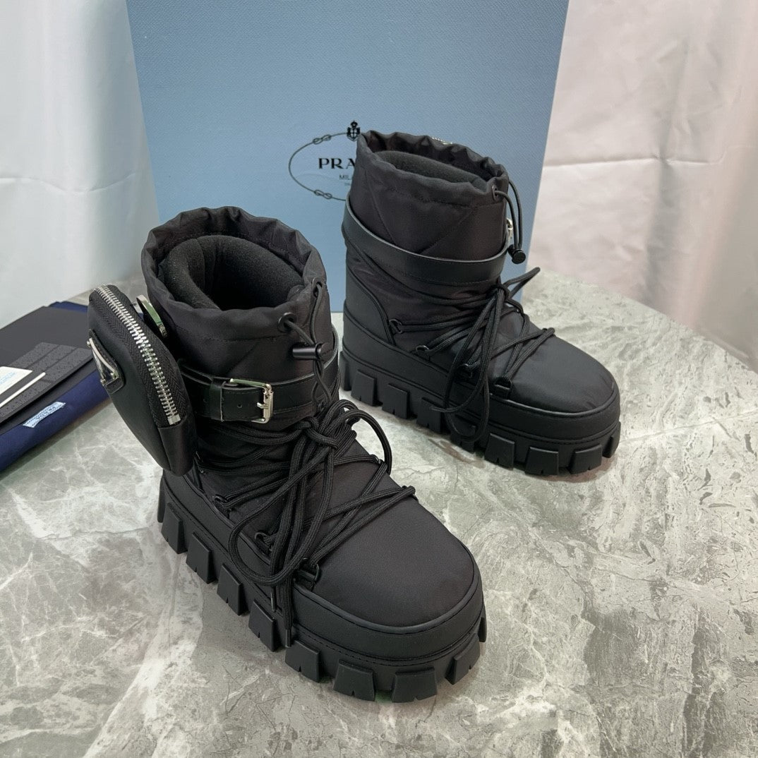 PRA Logo-Plaque Snow Boots With Pouch Black Recycled Polyamide Cowhide 454742