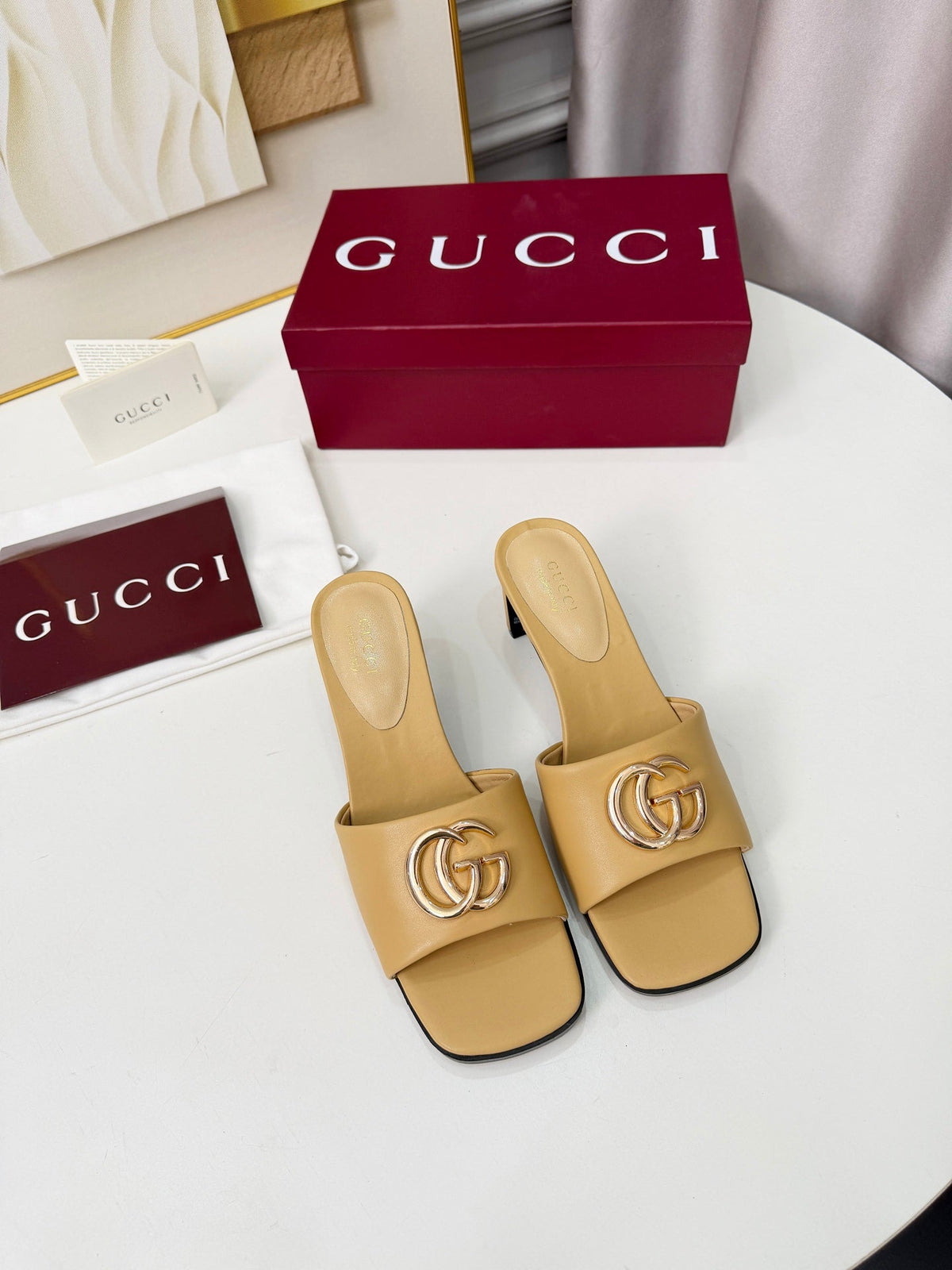 GG 2026 Early Spring Sandals Beige Sheepskin 688530