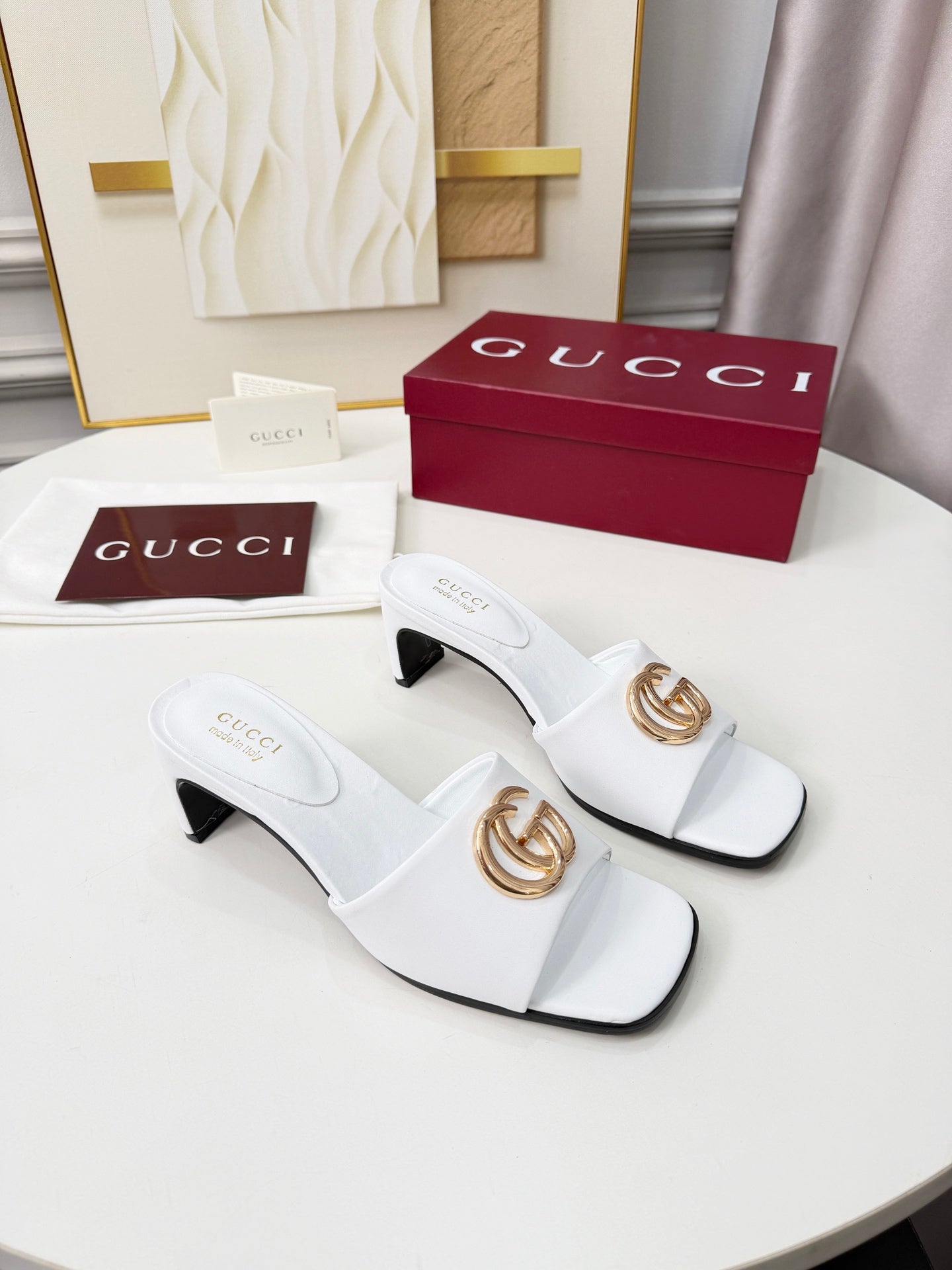 GG 2026 Early Spring Sandals White Sheepskin 688532