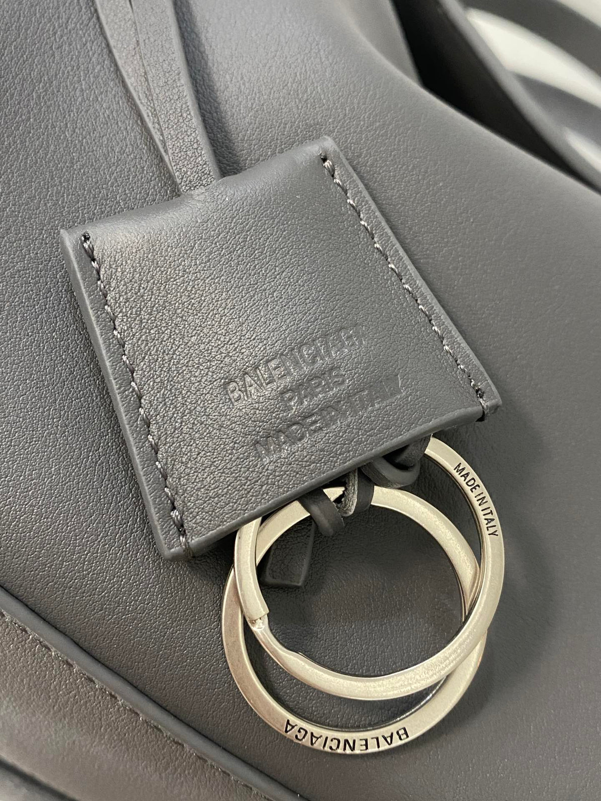 RODEO SMALL BAG 29 IN GREY SMOOTH CALFSKIN SILVER HARDWARE