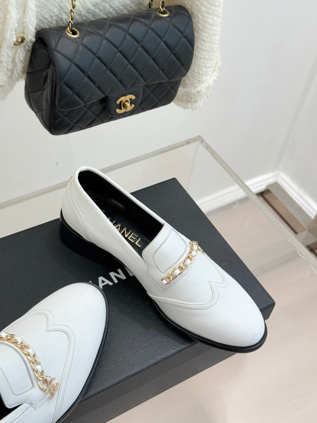 CC 26 Loafer White Calfskin 610017
