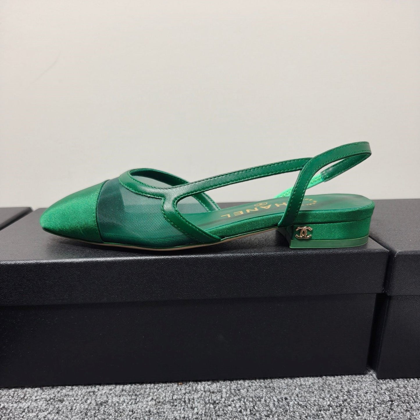 CC 26s Slingback Green Mesh Fabric Sheepskin 681999
