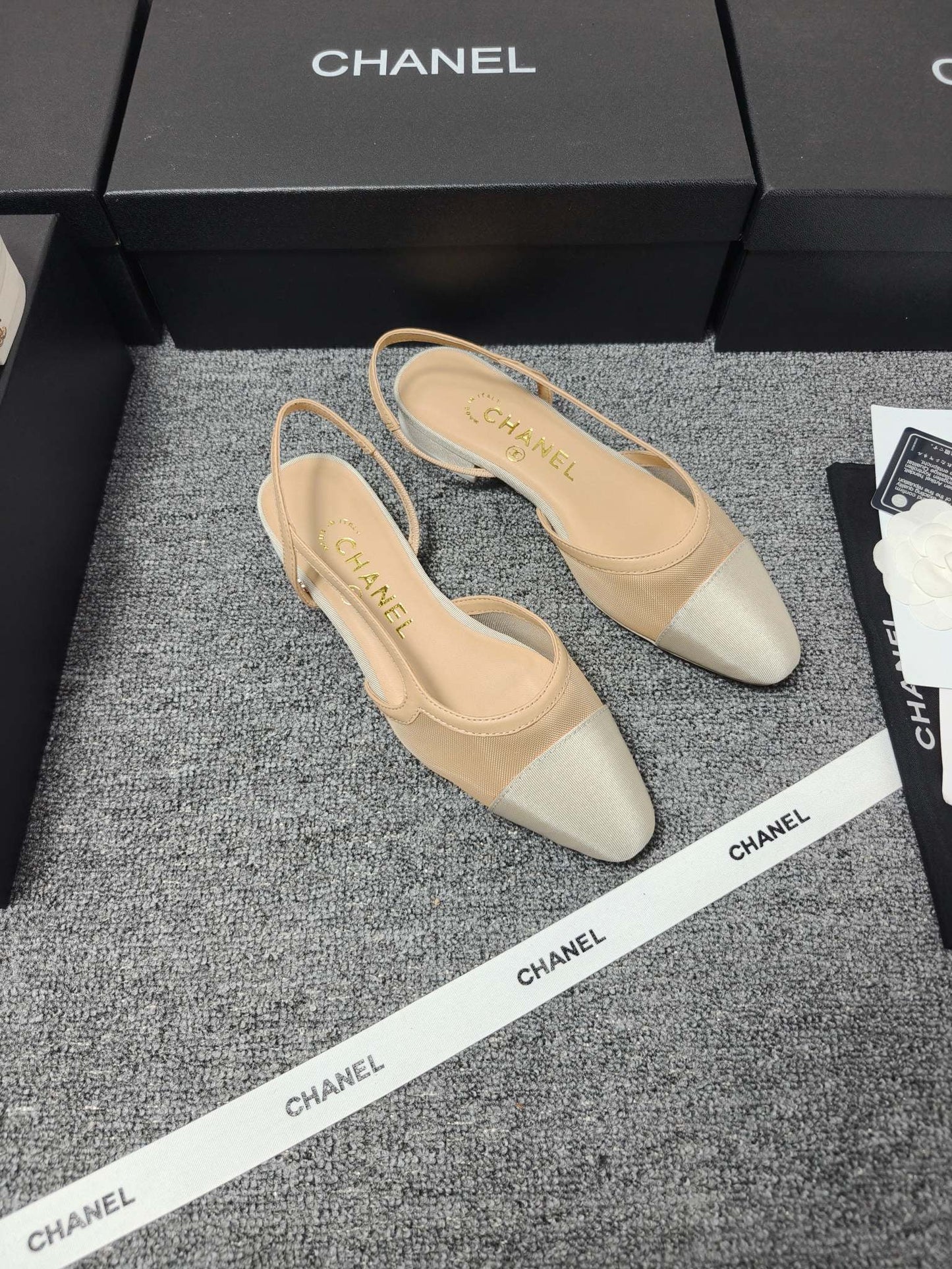 CC 26s Slingback Beige Mesh Fabric Sheepskin 682001
