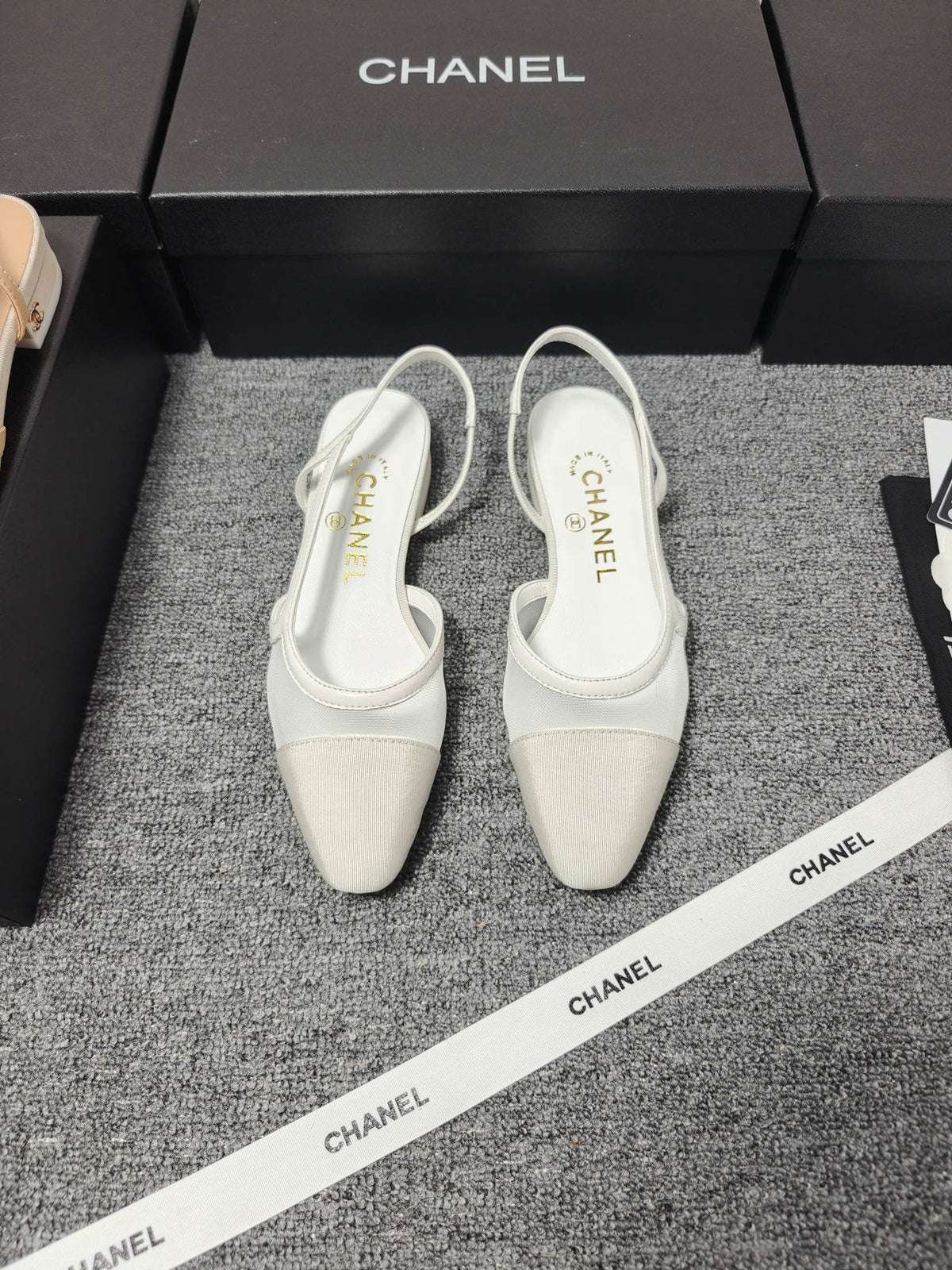 CC 26s Slingback White Mesh Fabric Sheepskin 682002