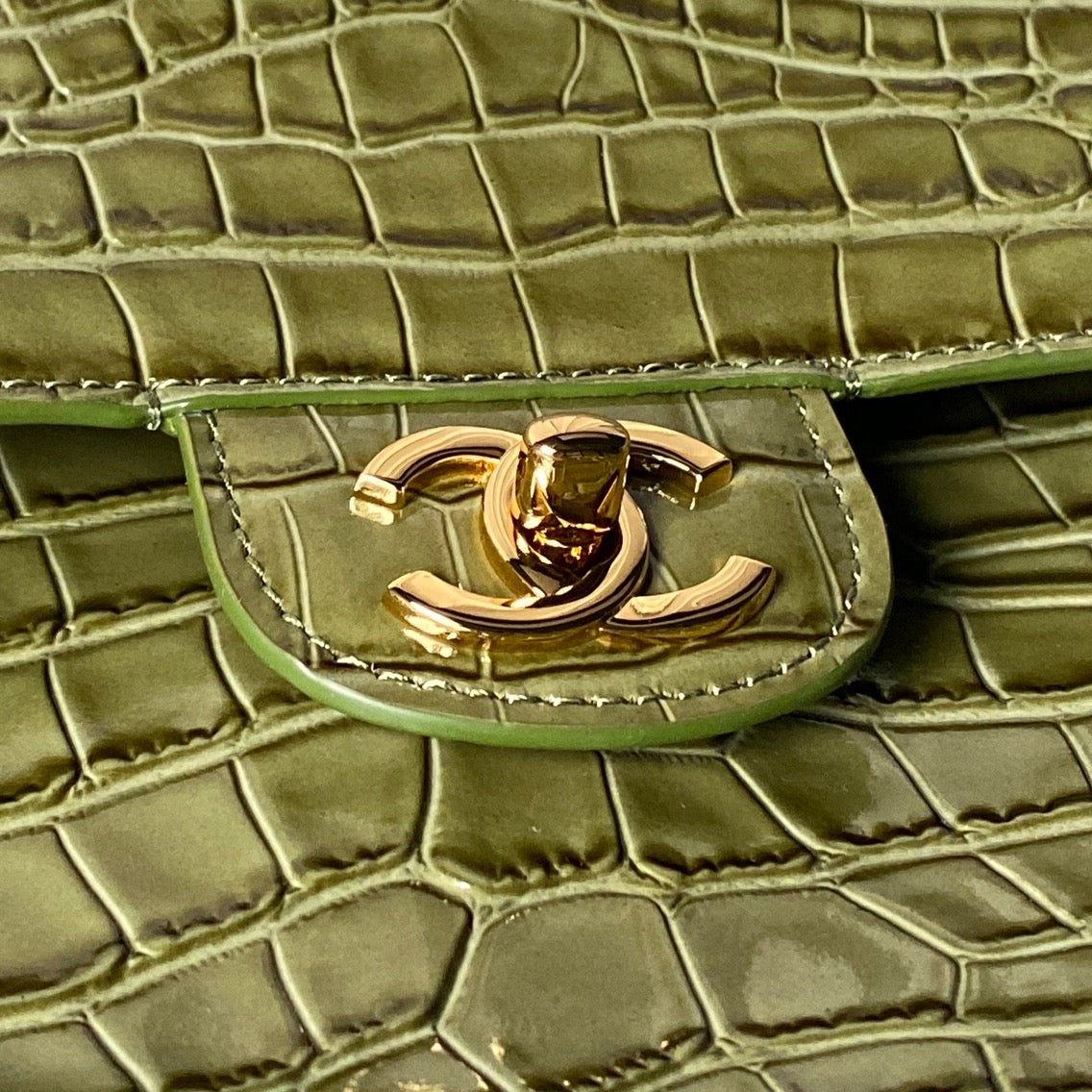 CC 26s Maxi Flap Bag 39cm Olive Imported Leather