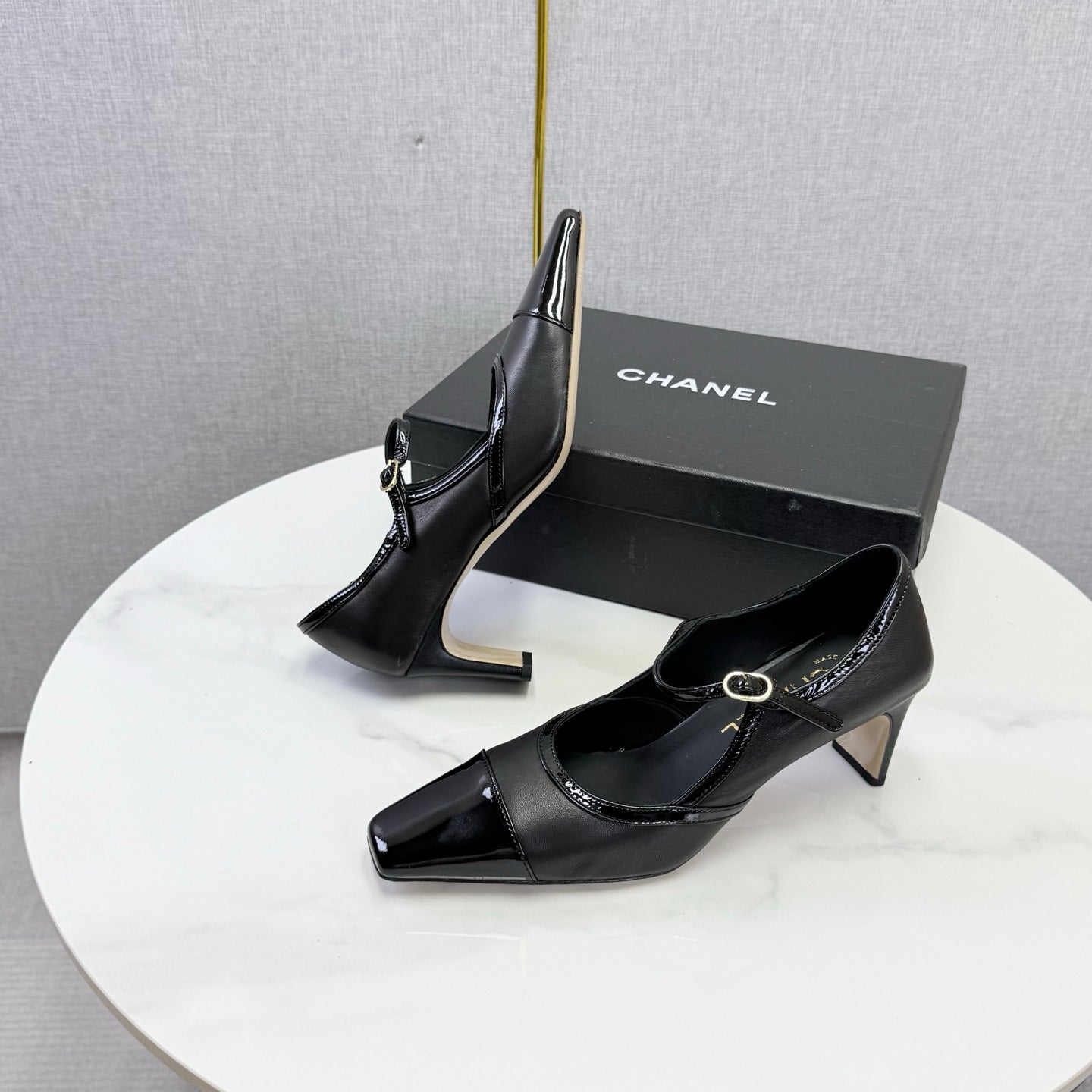 CC 26s Slingback Black Sheepskin 904475