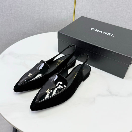CC 26s Pointed Slingback Flat Black Patent Leather 972778