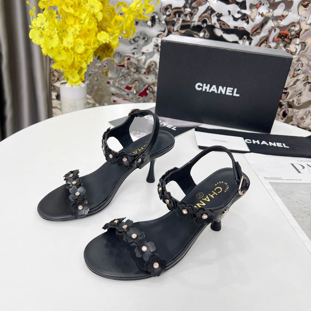 CC 26s Floral Sandal 7.5cm Beige Sheepskin 867464