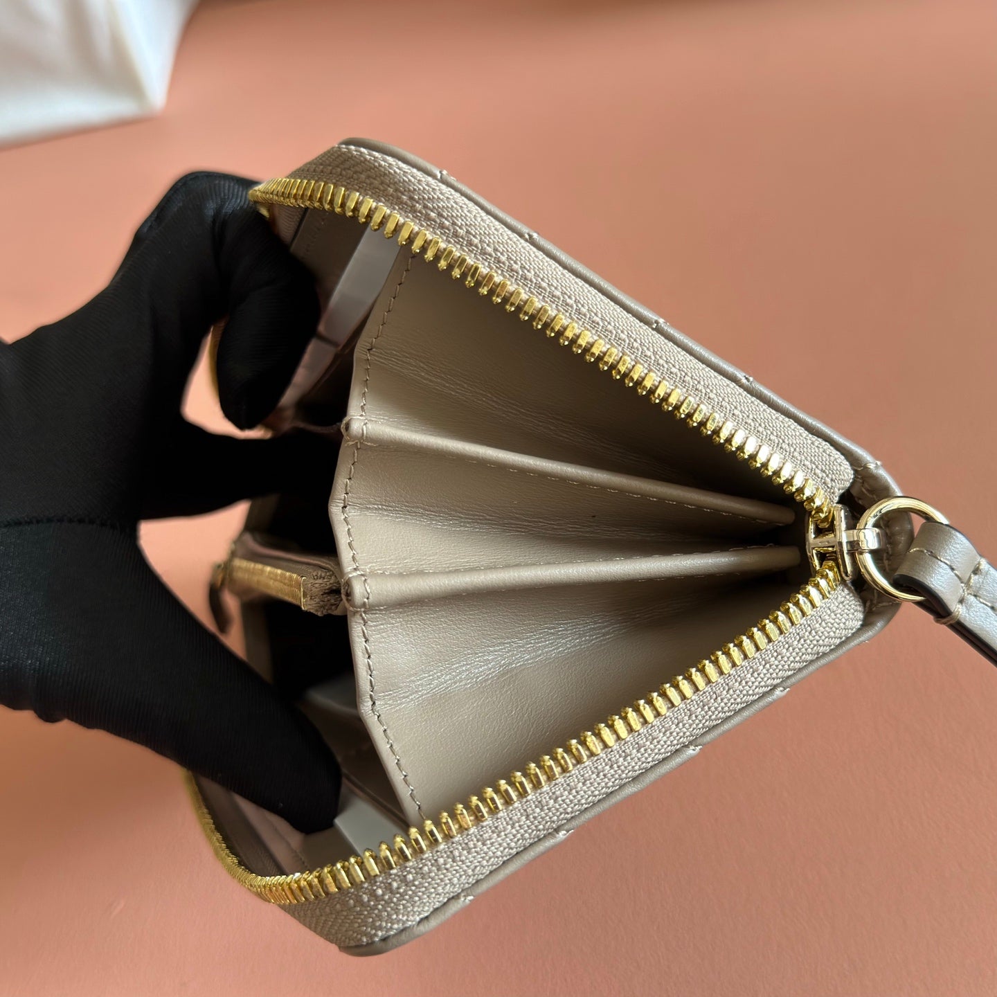 GG Zip-Around Wallet Taupe Matelassé Leather