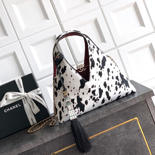 CC Métiers d’ar 26s Shopping Bag Black White Horsehair Calfskin