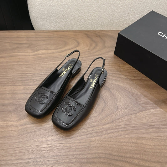 CC 26s Slingback Black Lambskin Patent Leather 915321
