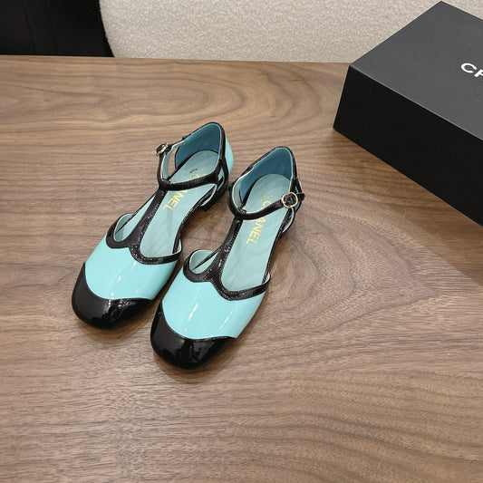 CC 26s Mary Jane Black Light Blue Patent Leather 915324