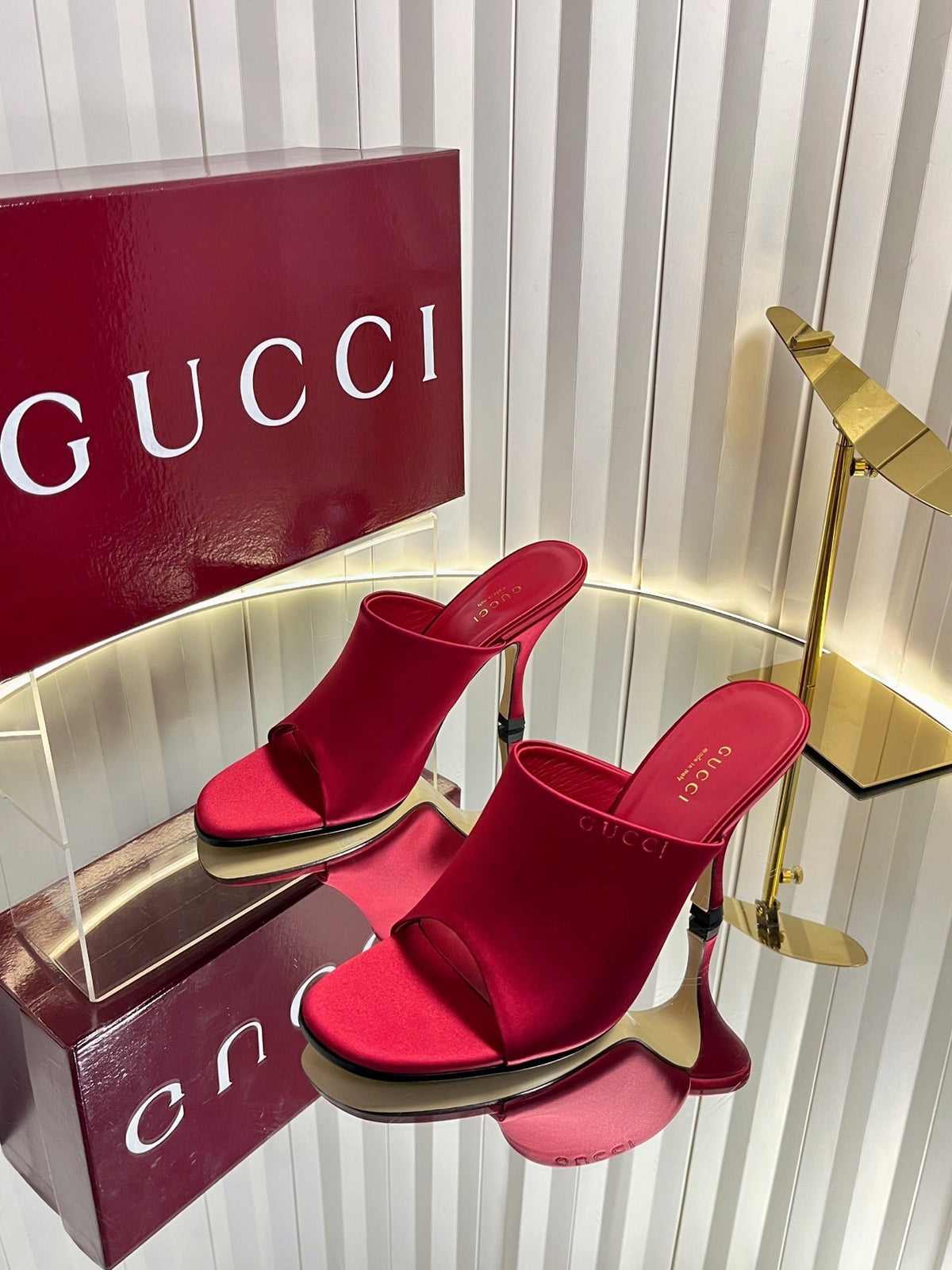 GG Cruise 26 Women's Slide Sandal 95mm Red Satin 616464