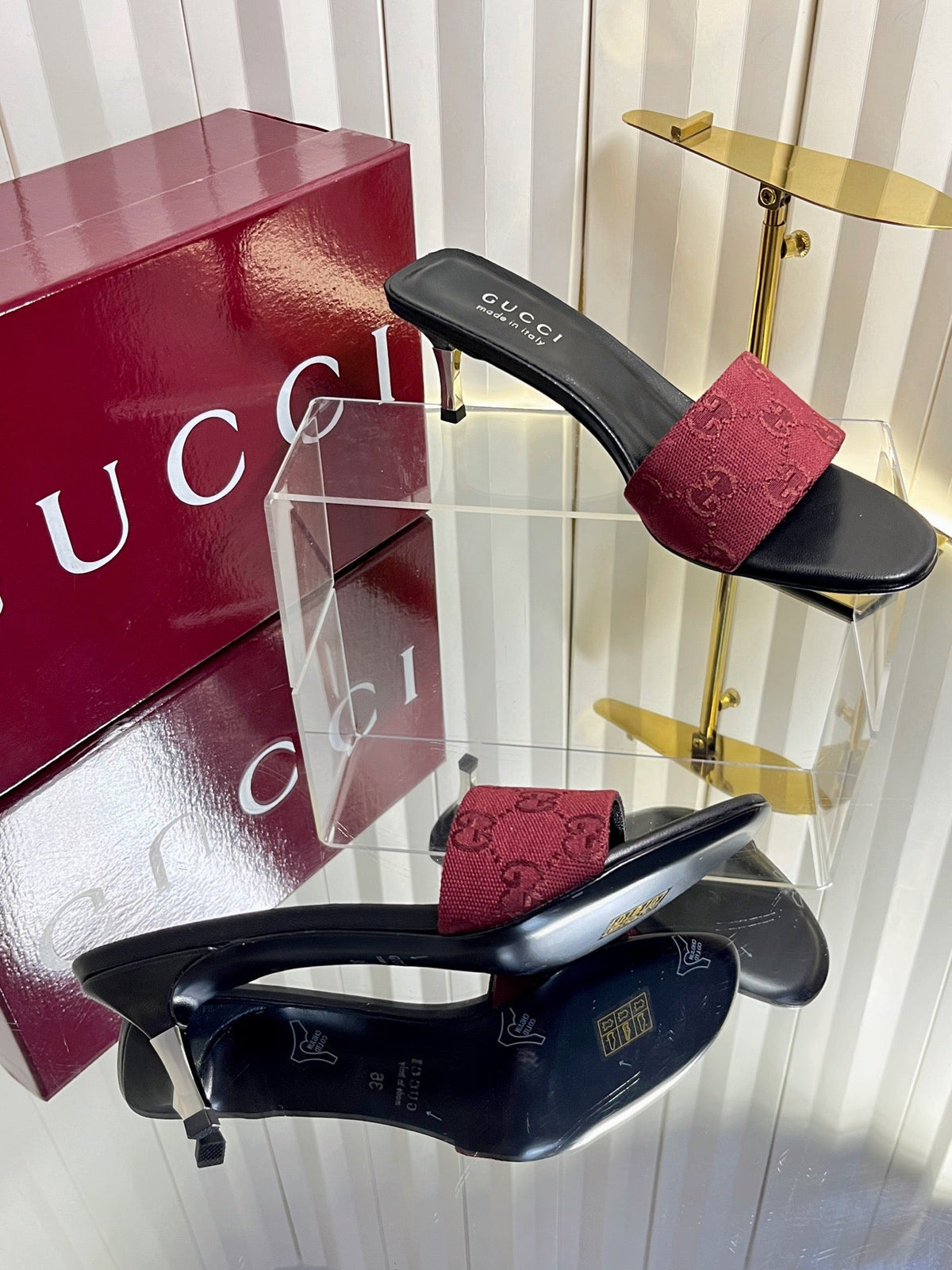 GG 26s Bombshell Crystal Sandal 5cm Black Burgundy Canvas Leather 768156