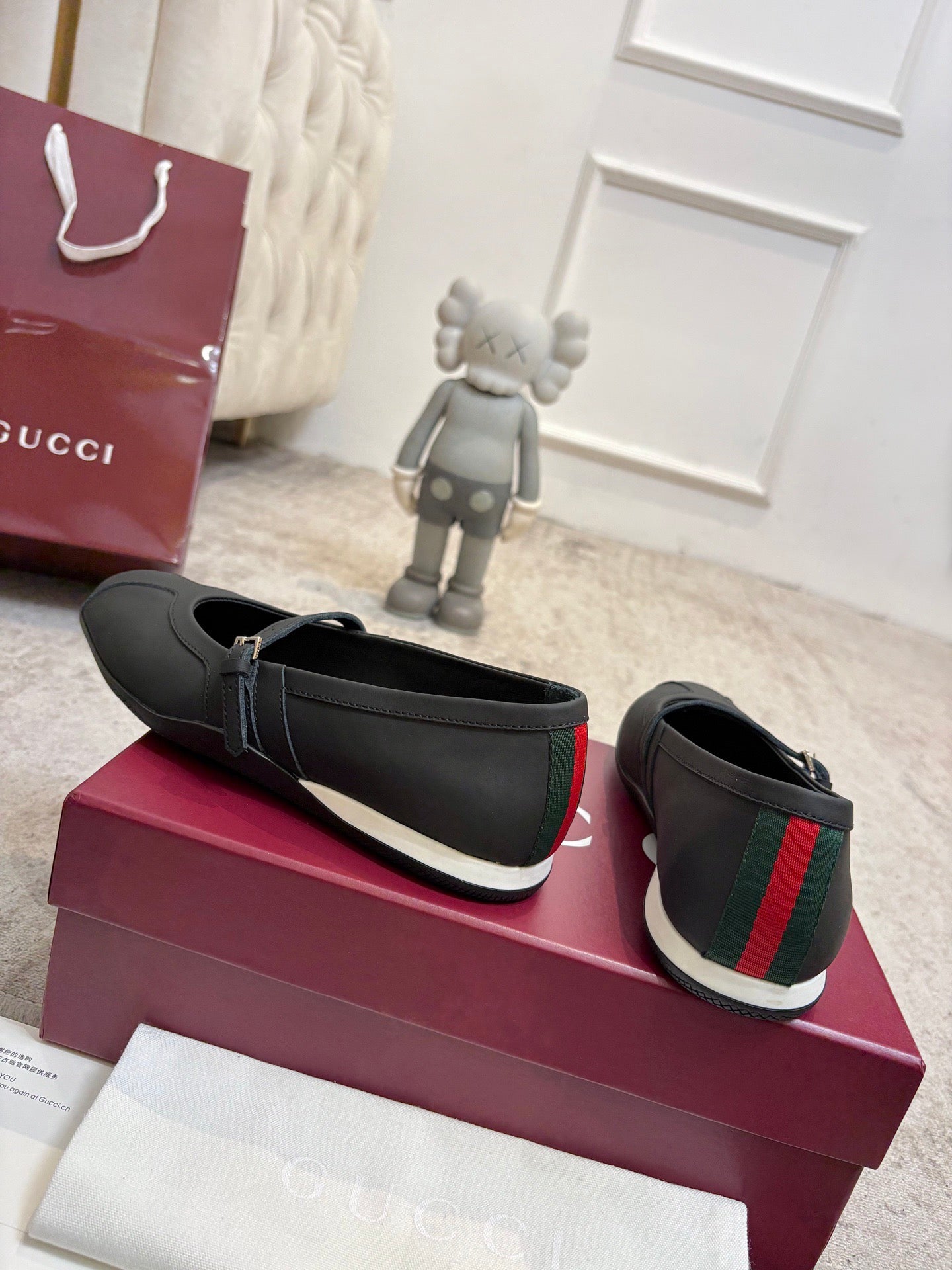 GG Shift Ballerina Black Leather 824473
