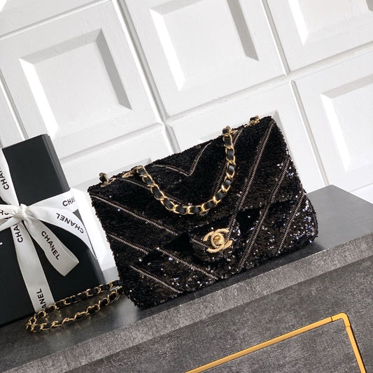 CC 26K Flap Bag 21cm Black Silk Sequin