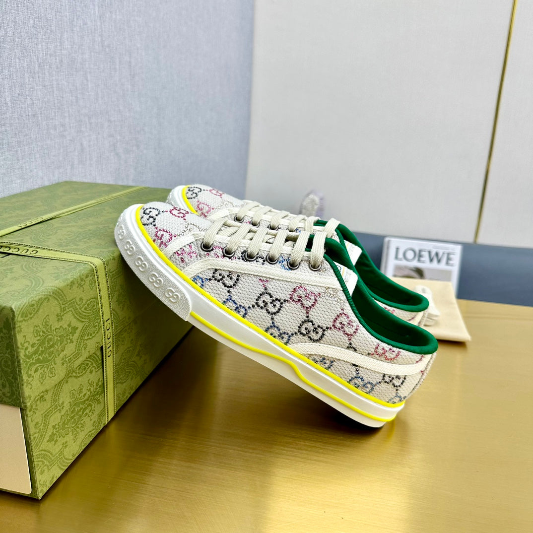 GG TENNIS 1977 TRAINER LIGHT GRAY CANVAS WITH YELLOW TRIM