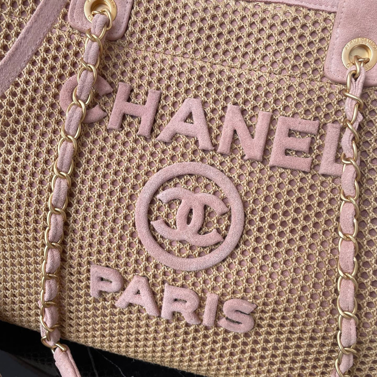 CC 25 Deauville Tote Bag 38cm Beige Pink Crochet Suede