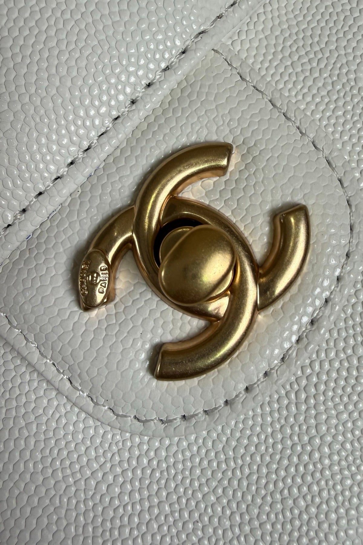 Chanel 26 Shoulder Bag 22 White Caviar Leather