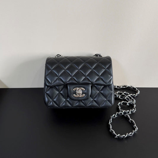 CC Flap Bag 17cm Black Sheepskin SHW 284824