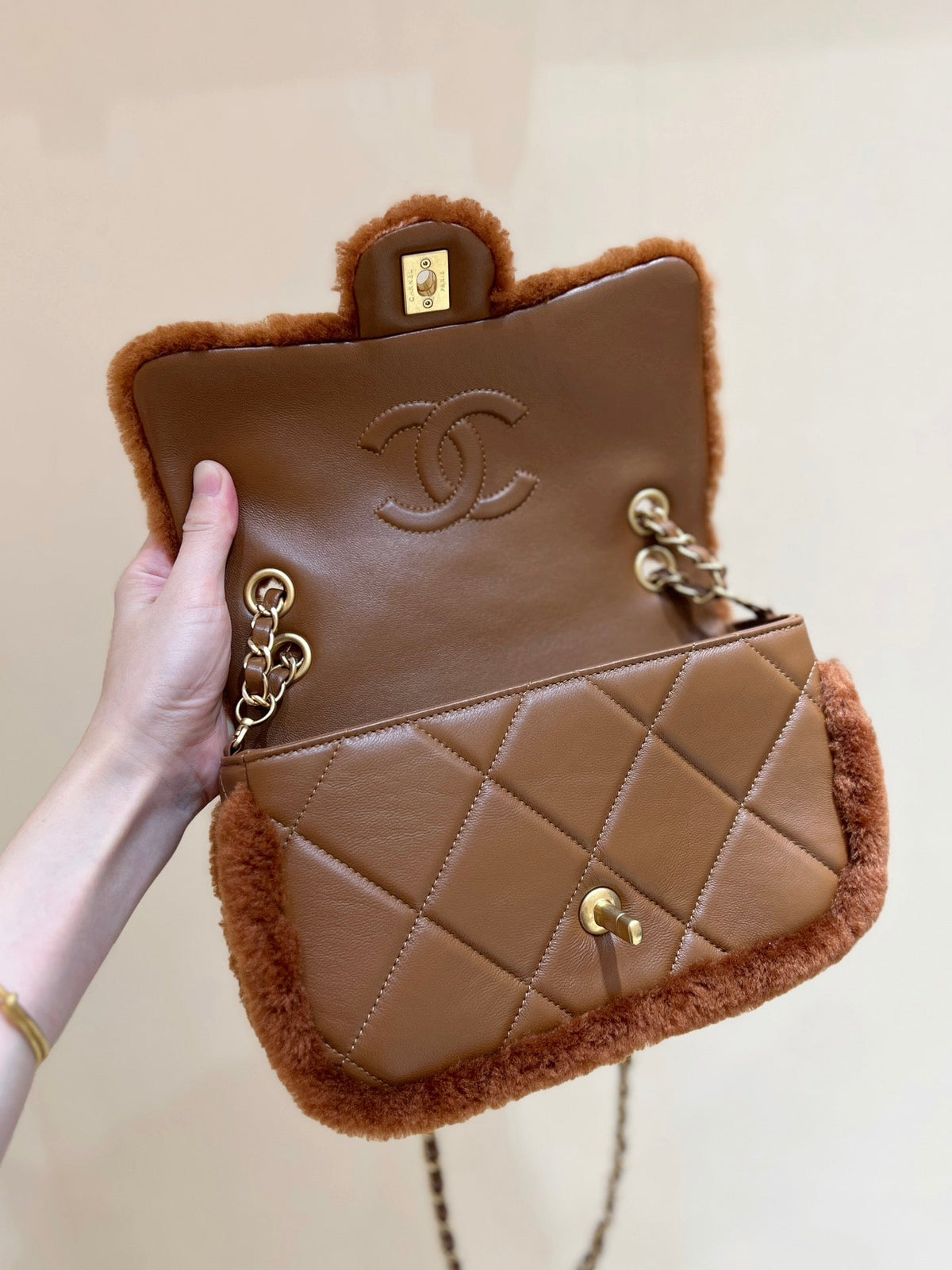 CC  24K Teddy Bear CF 23.5cm Brown Lambskin & Fur Light GHW