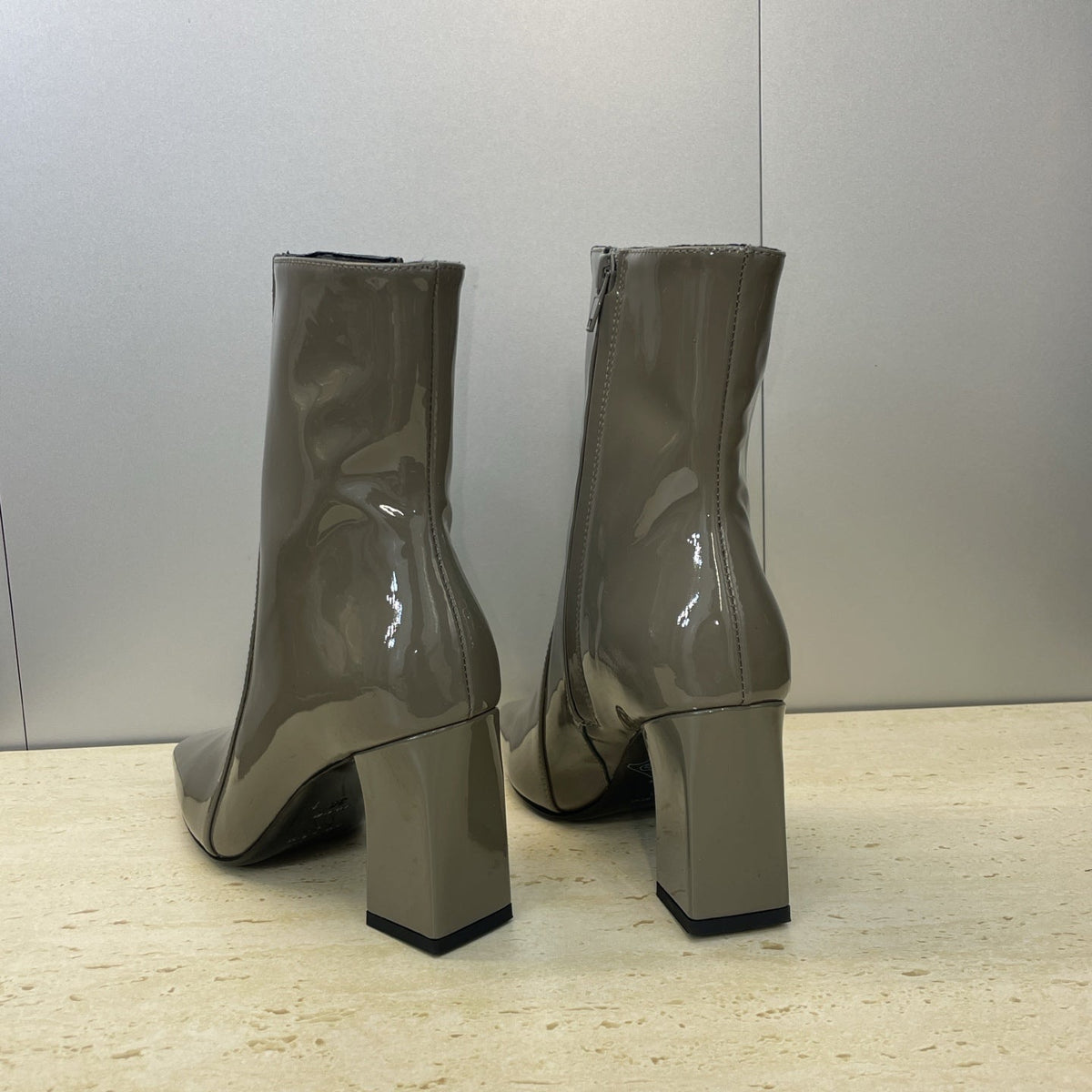 YSL Maxine Boots 75mm Taupe Patent Leather 551929