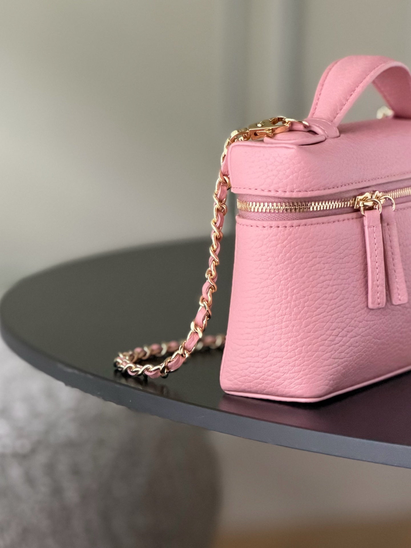 CC 26s Vanity Bag 19.5cm Pink Cowhide